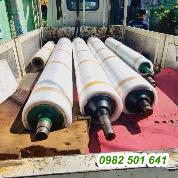 Trục rulo cao su