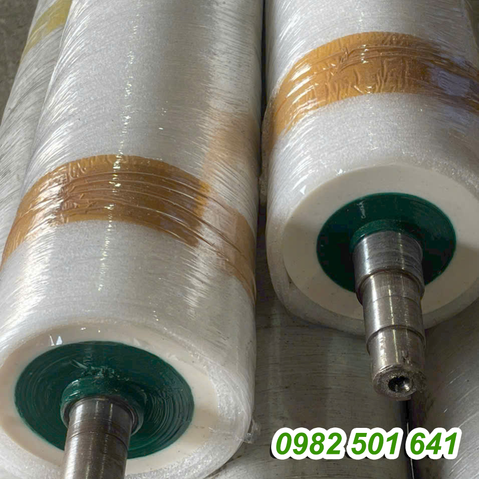 Trục rulo cao su
